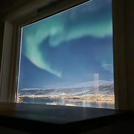 Arctic Aurora Apartment